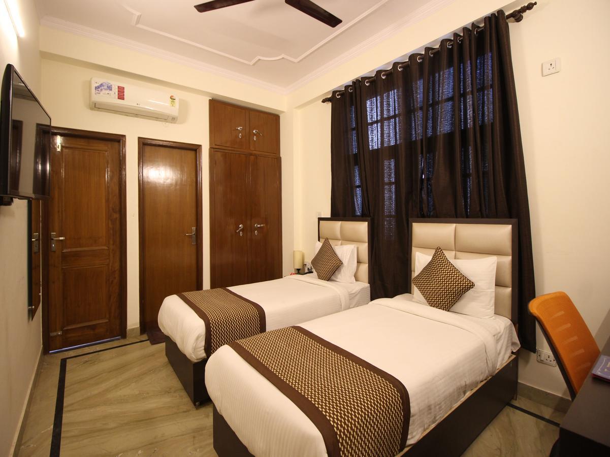 Capital O Tsl Stay Homes Indirapuram Esterno foto